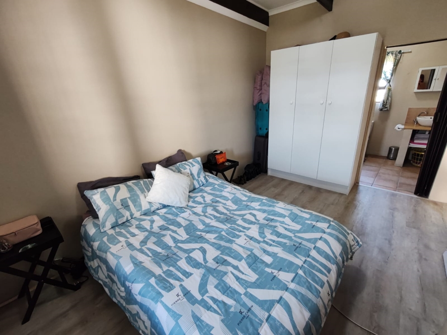 6 Bedroom Property for Sale in Long Acres Country Estate Western Cape